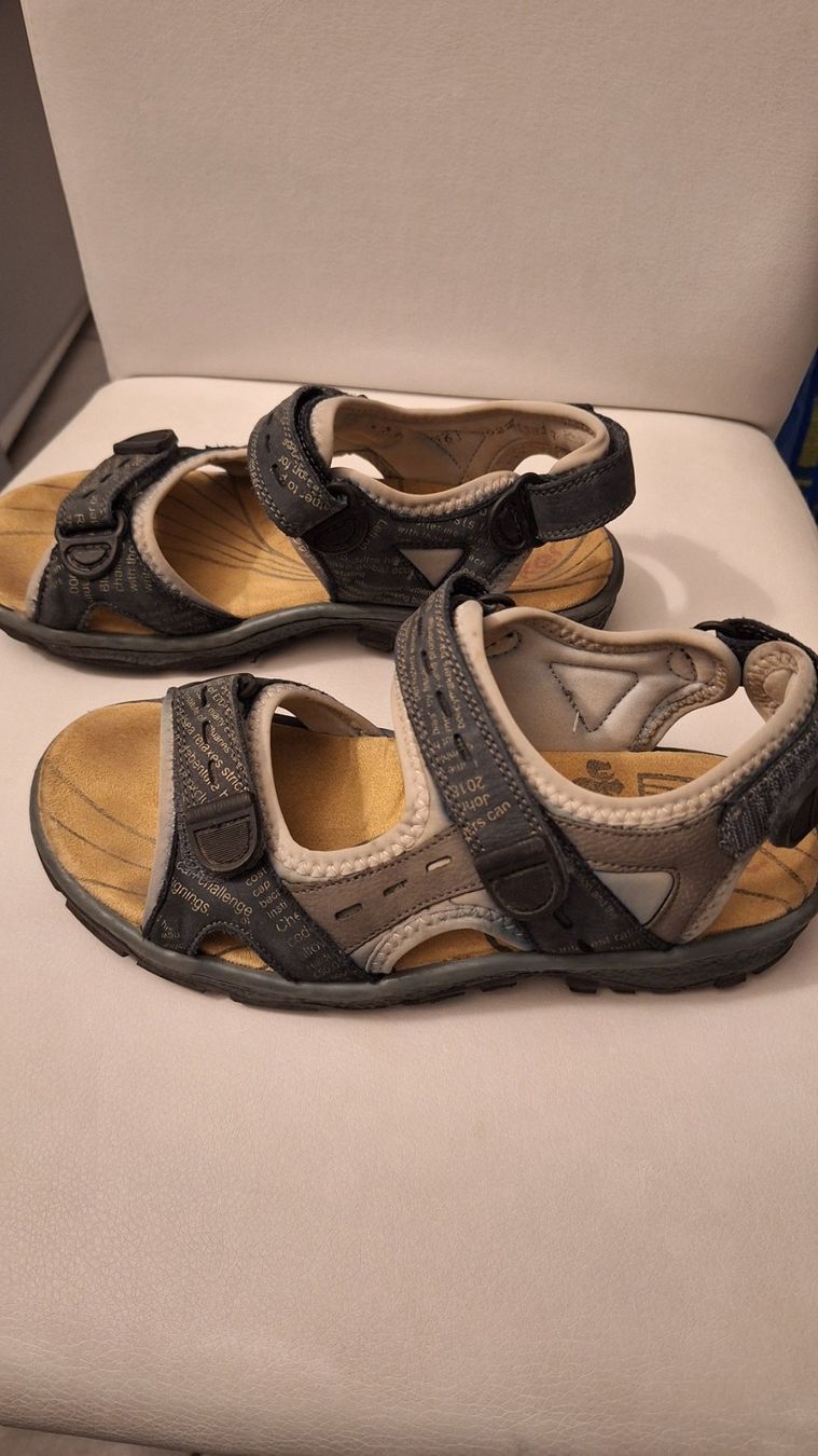 Rieker Scarpe per ragazze: Rieker Trekkingsandalen Gr. 36 – Usato da Biberist venduto da rospel 1