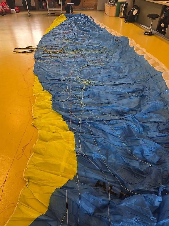 Sport dell'aria & Aquiloni: Advance Alpha 7 28 blau – Usato da Matzendorf venduto da Flugschule-Jura 2