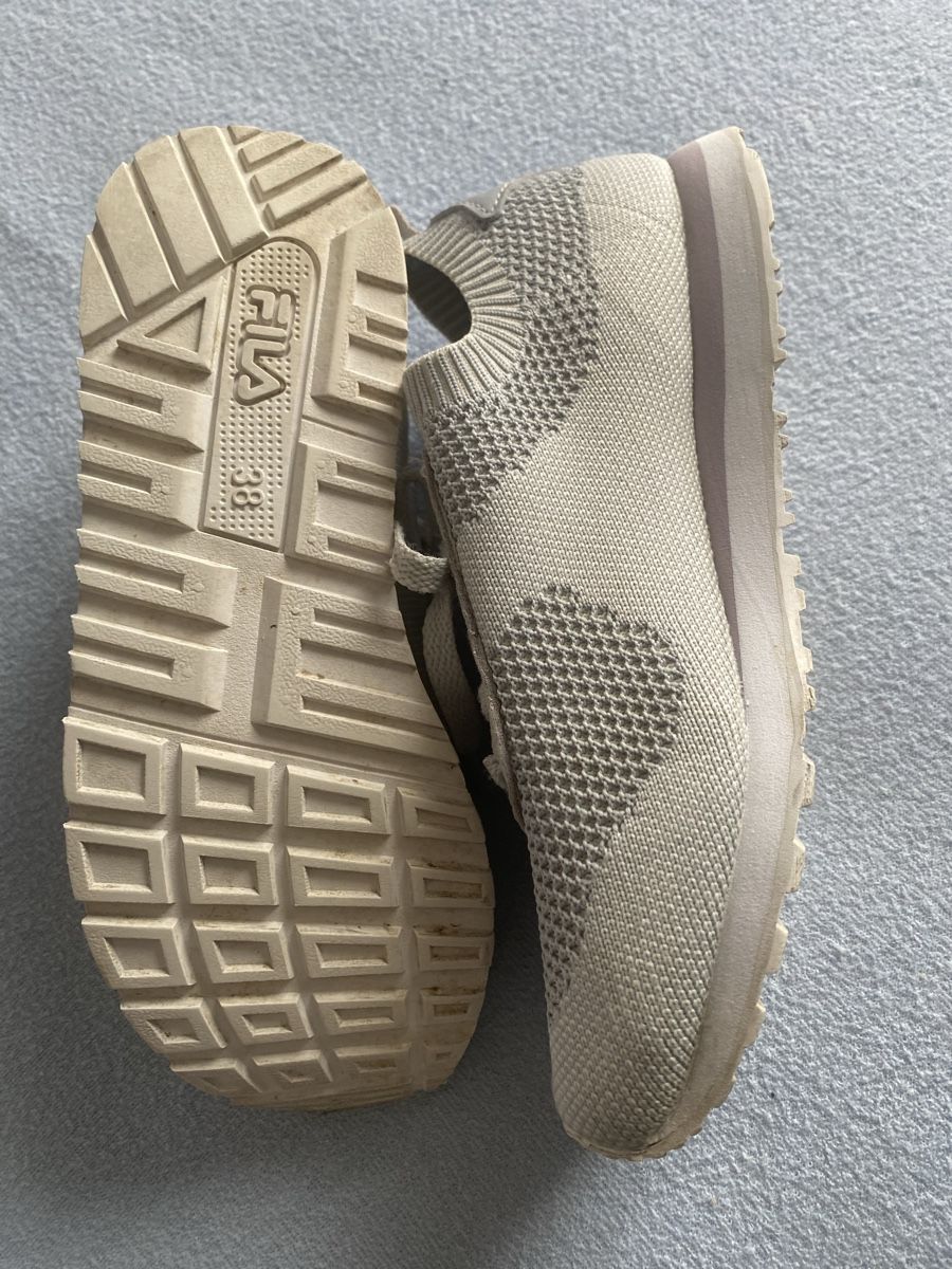 Fila Scarpe da donna: Sketcher Fila gr.38 – Usato da Seewen SZ venduto da shaky01 3