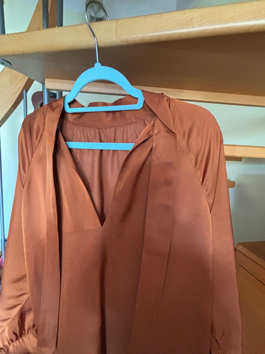 Kleider: ARKET KLEID AUS VISCOSE UND LEINEN – Neu (gemäss Beschreibung) aus Zürich von STYLEHAUS 6