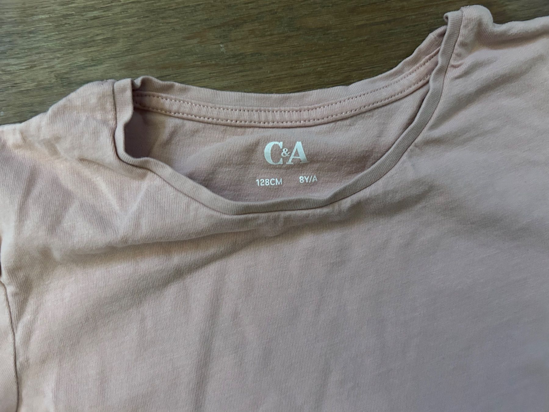C&A Camicette, T-shirt & Top: C&A Langarmshirt in Gr. 128 – Usato da Heiligkreuz (Mels) venduto da Ellengiordano 1
