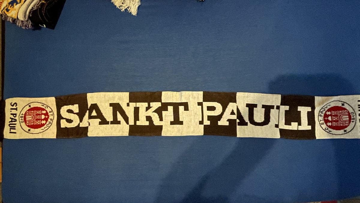 FC St. Pauli Foulard & Sciarpe: FC Sankt Pauli St. Pauli Schal  – Usato da Luzern venduto da Rene1990 1