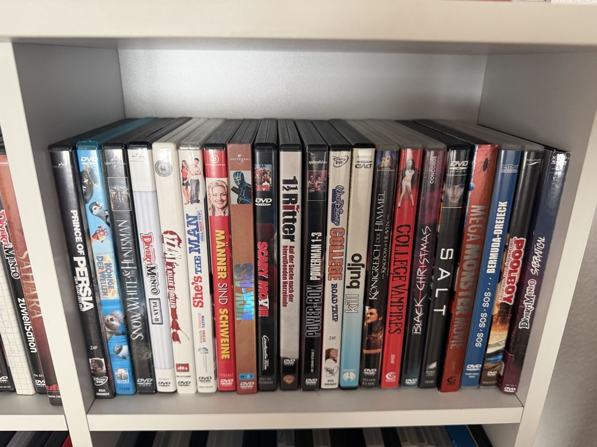 Tutti i DVDs: DVD / Blueray - Sammlung, diverse Filme – Usato da Mosnang venduto da Gandhy 3