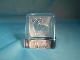 Briefbeschwerer, Sternzeichen Widder, Glas, Nybro, Schweden