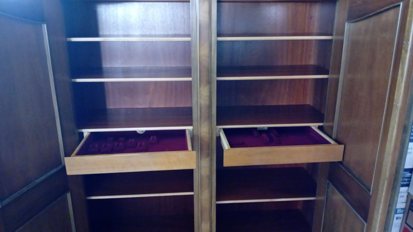 Armadi: Antiker Schrank – Usato da Büttikon AG venduto da fire2000 4