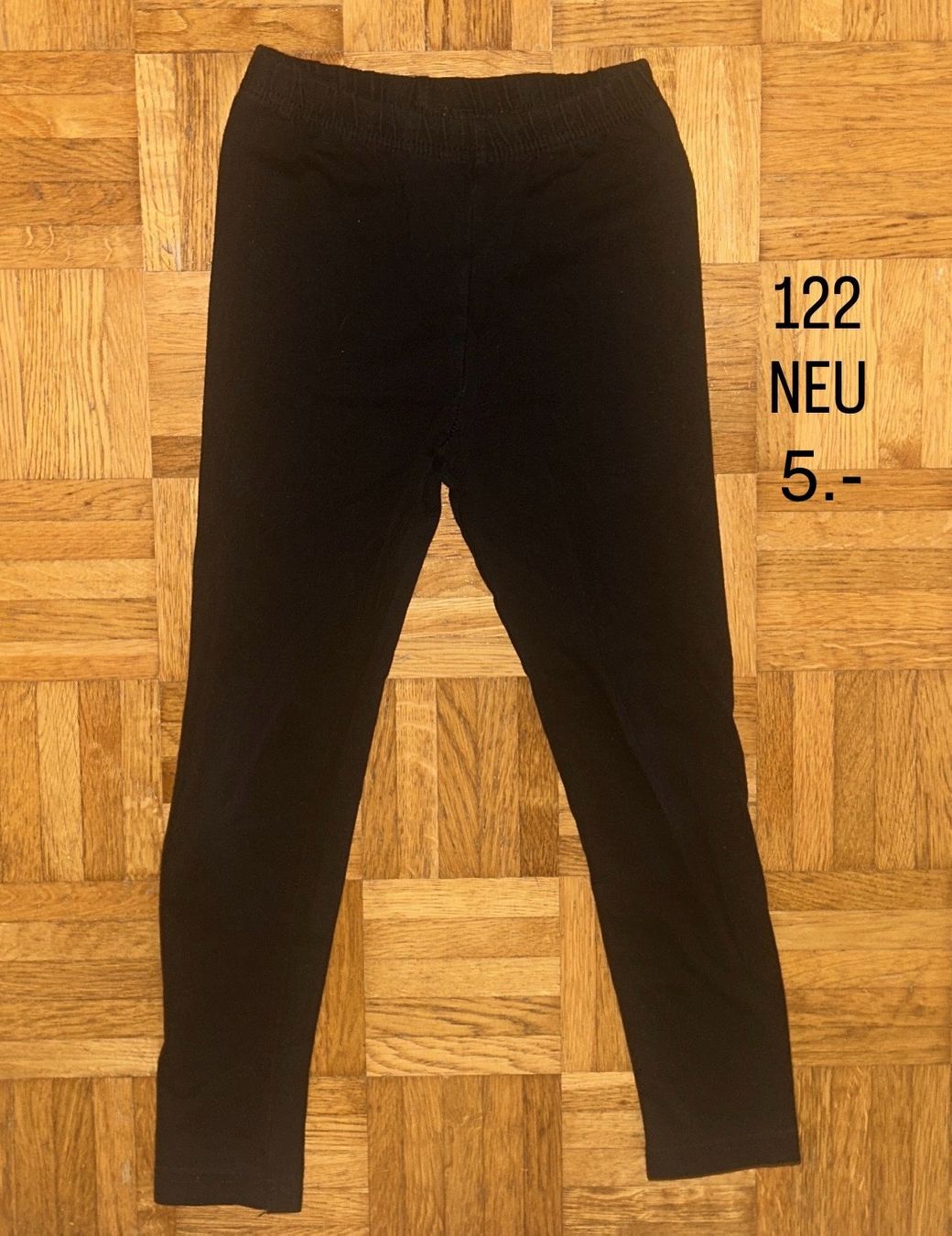 Lotti & Set di vestiti: Kleiderpaket 122 – Nuovo (secondo la descrizione) da Adliswil venduto da sil_v8dy 1