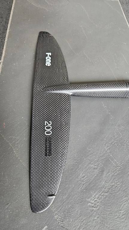 Tavole da surf e di nuoto: F-One foil stab 200 carving XXS – Usato da lignieres venduto da Maschaer 4