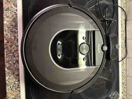 iRobot Roomba Saugroboter schwarz akzeptabler Zustand