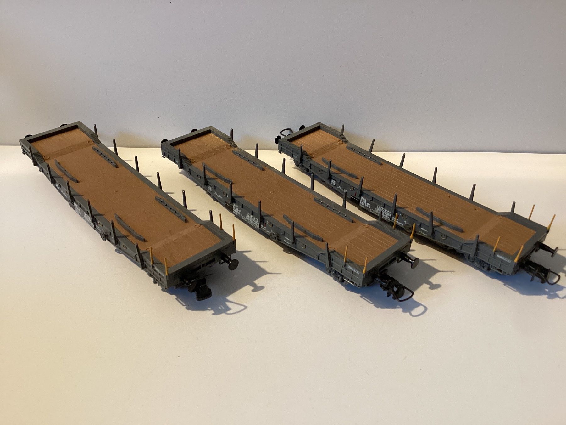 Liliput Modellini di ferrovie: Liliput Güterwagen Panzer SBB 1:87 H0 – Usato da Effretikon venduto da simtek_de 2