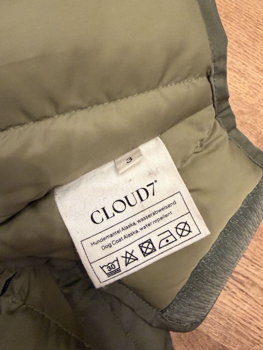 Cloud7 Abbigliamento: Cloud7 Hundemantel Alaska Light Olive, Große 3 – Nuovo (secondo la descrizione) da Pfaeffikon SZ venduto da ber_5zjw 2