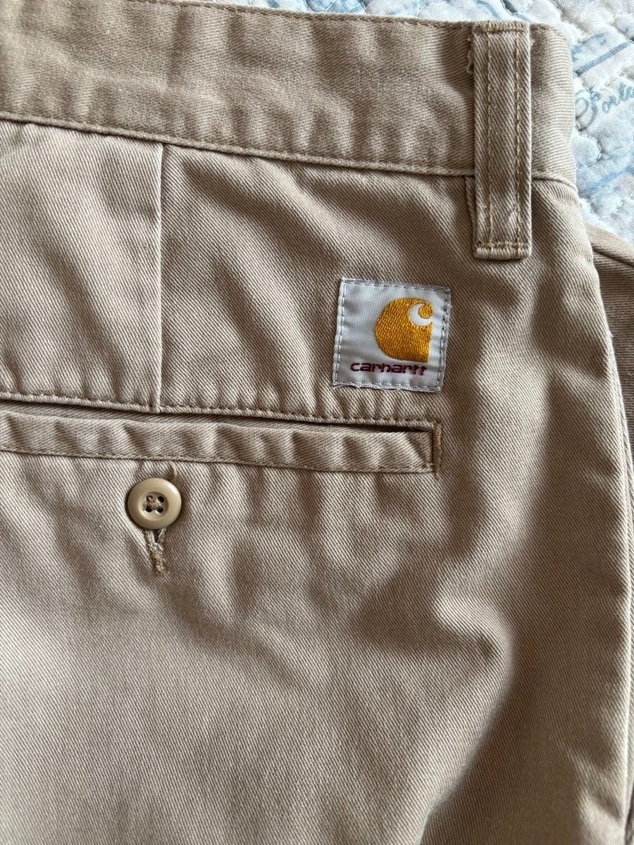 Carhartt Pantaloni: Pantalon Carhartt beige – Usato da Zürich venduto da lolo_rvz 4