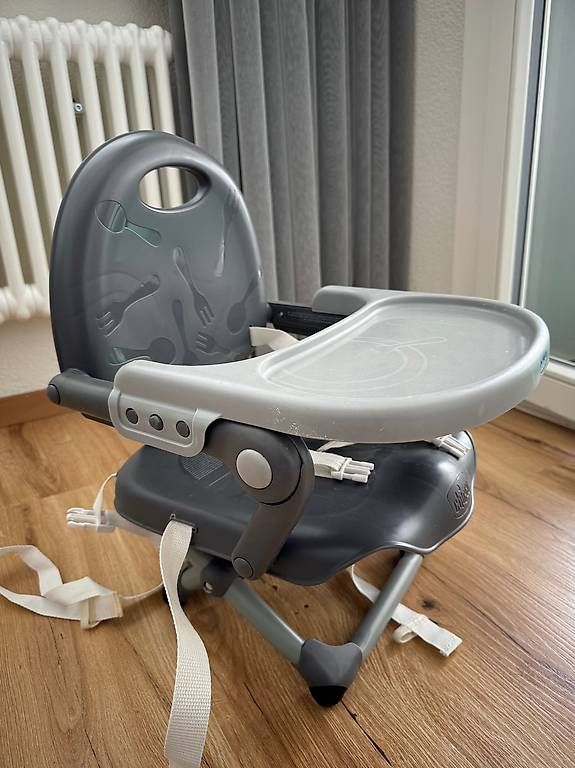 Chaises: Sitzerhöhung Klappsitz Chicco – D'occasion à Bern par Sipahi_ 1