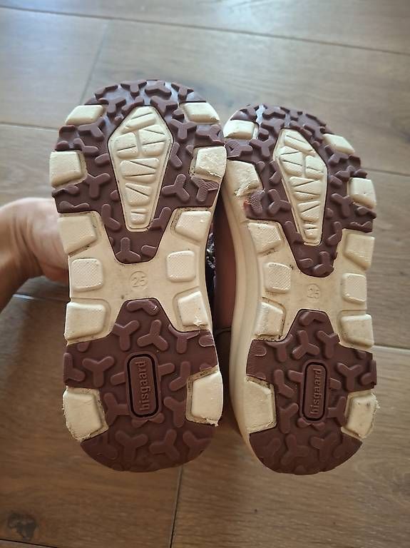 Bisgaard Schuhe für Mädchen: Bisgaard Winterschuhe Gr.25 – Gebraucht aus Rapperswil BE von Wald146