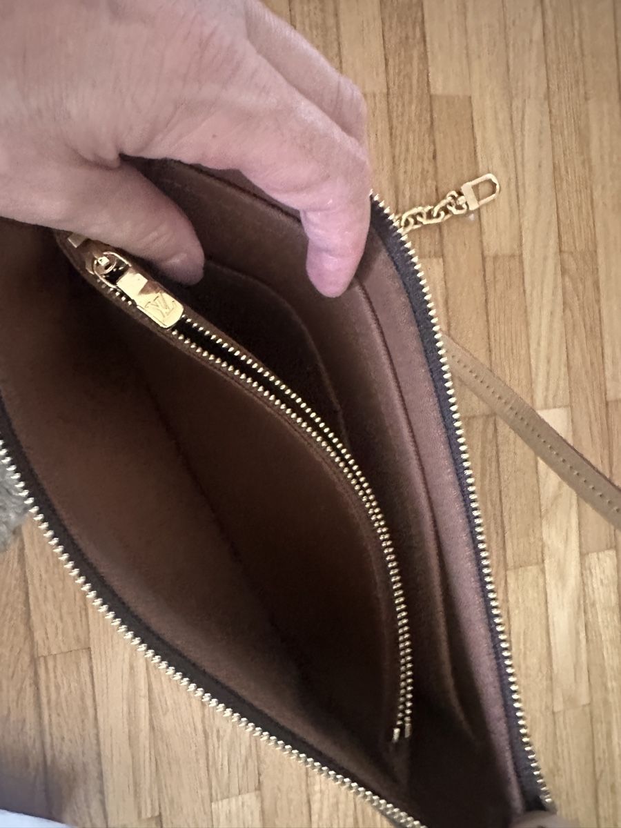 Louis Vuitton Taschen: Louis Vuitton Pochette Accessoires – Neu (gemäss Beschreibung) aus Männedorf von Mag3 2