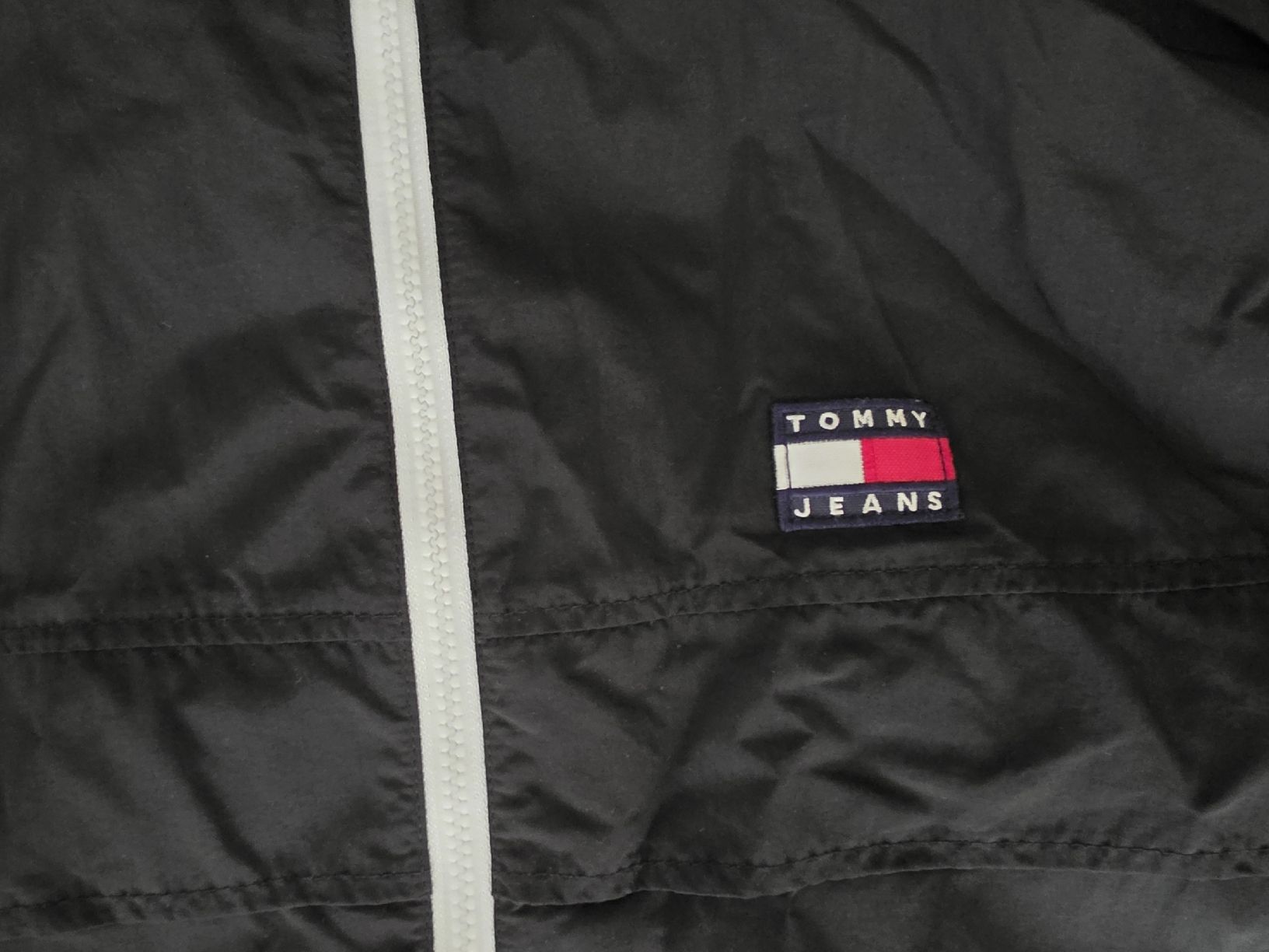 Vestes: Tommy Jeans Jacke, Schwarz, Grösse 1XL, – D'occasion à St. Gallen par Shelly__x3 1