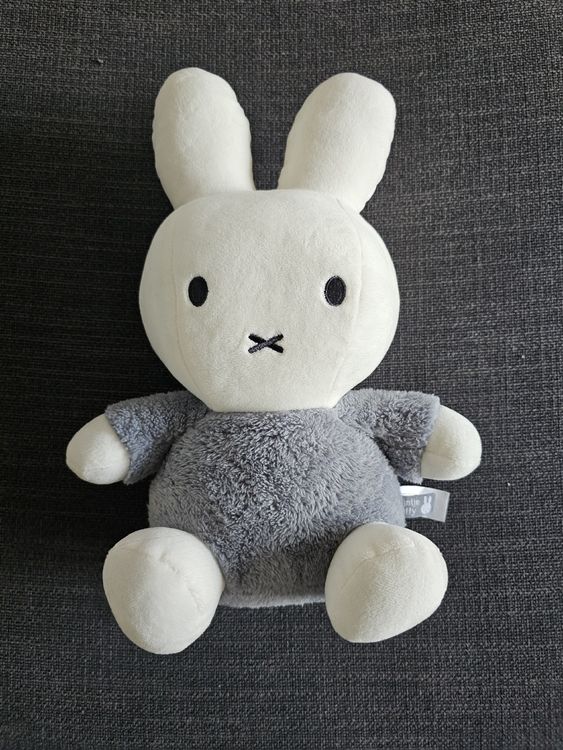 Jouets: Nijntje Miffy Kuscheltier Hase, 35 cm, neuwertig – Neuf (Voir description) à Oberengstringen par stuliv