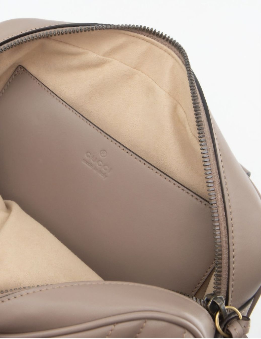 Gucci Taschen für Damen: GUCCI GG Marmont Schultertasche – Neu (gemäss Beschreibung) aus Schindellegi von MR-Auktion 3