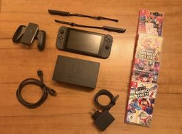Nintendo Switch Konsole mit Spielen und Zubehör guter Zustan