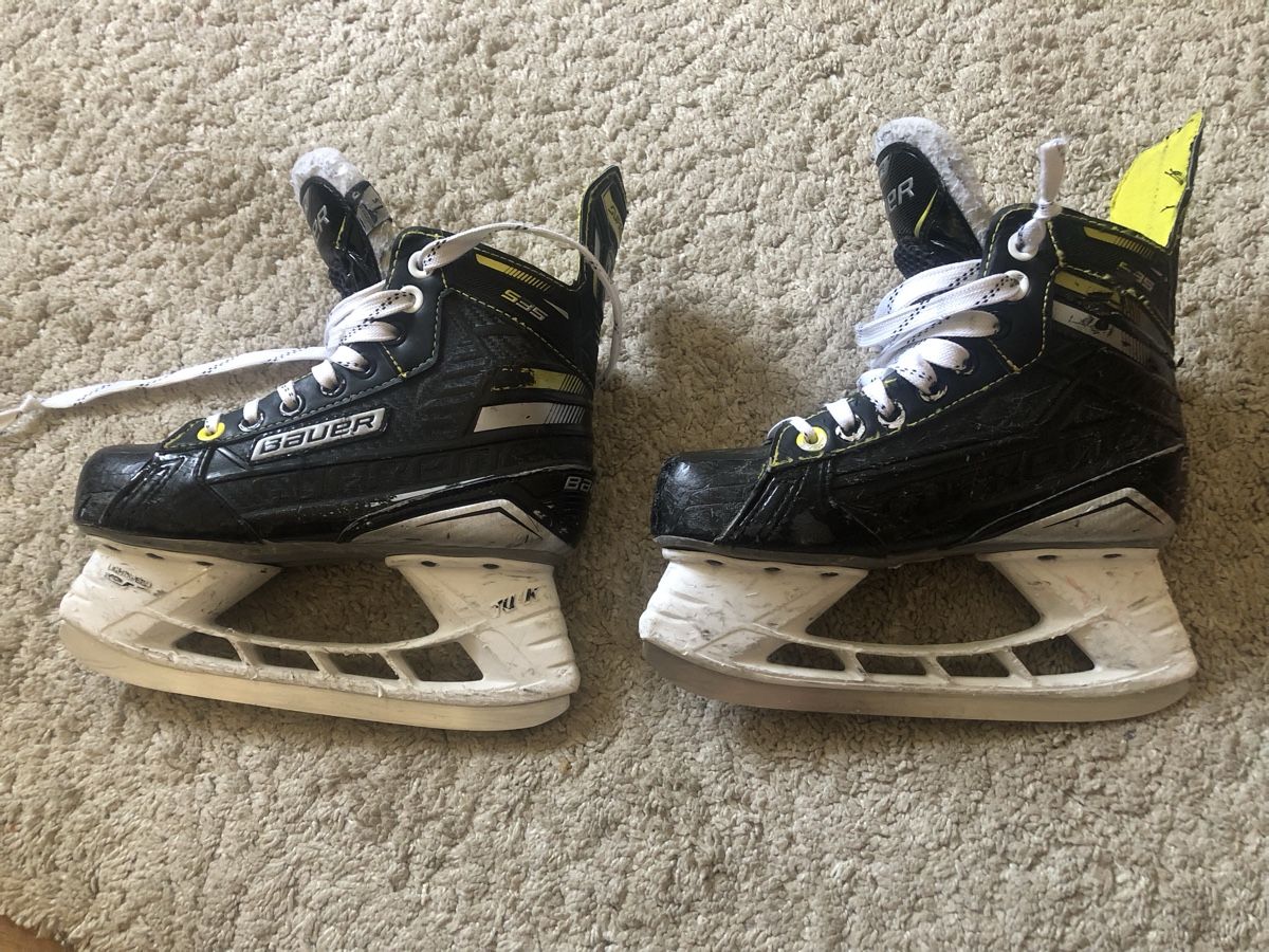 Bauer Pattini da ghiaccio: Bauer Schlittschuhe Grösse 34 – Usato da Zürich venduto da Overtime89