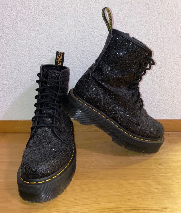 Dr martens hotsell jadon glitter