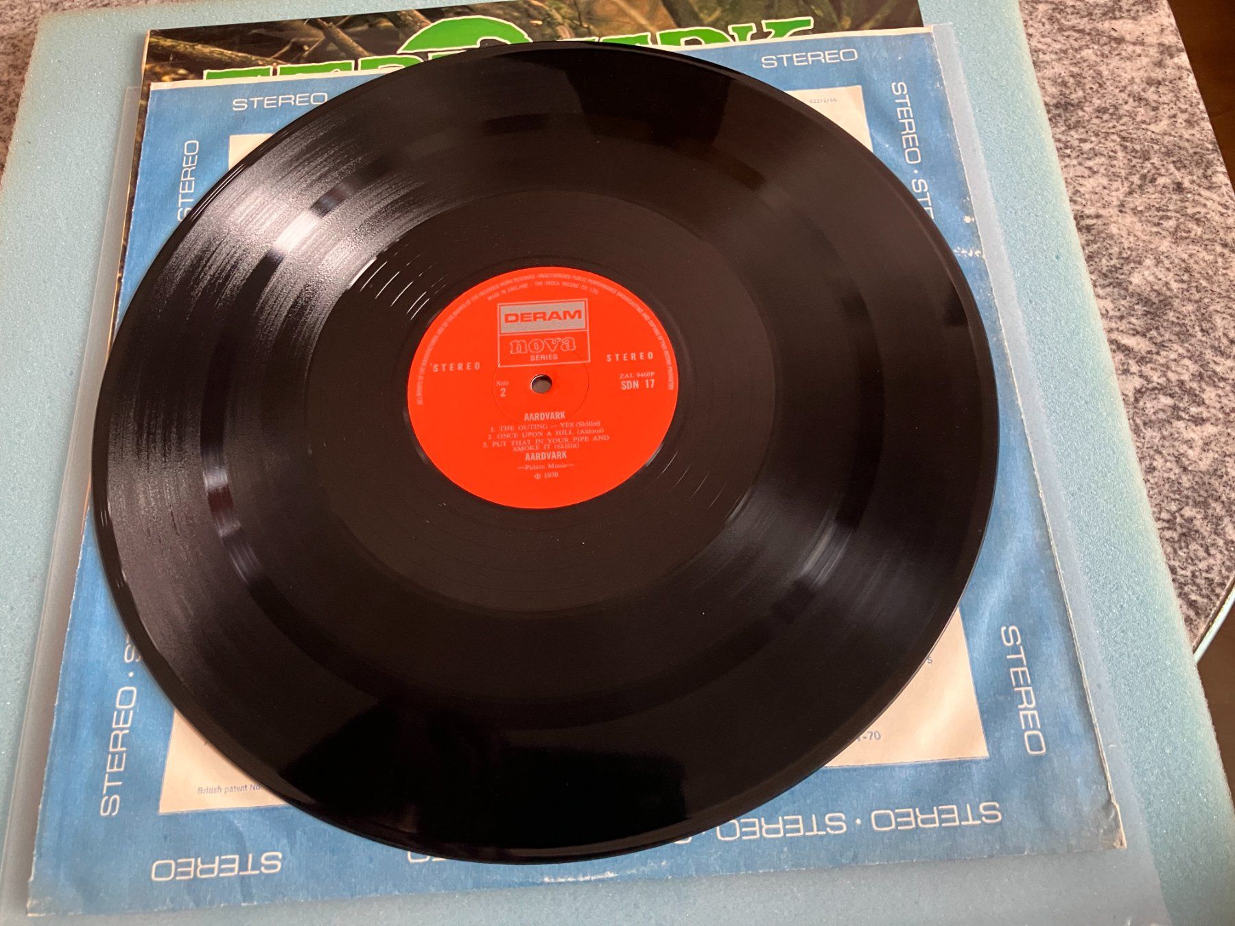 Dischi in vinile: Aardvark – Usato da Aarwangen venduto da Jukebox3 6