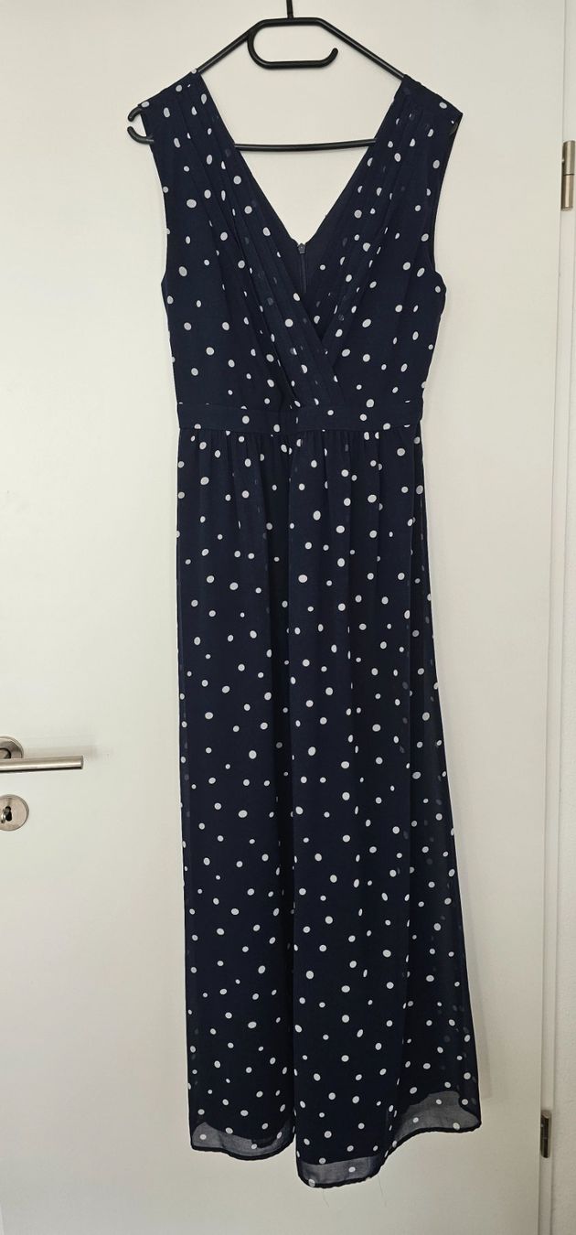 Esprit Vestiti: Esprit Damenkleid neuwertig – Nuovo (secondo la descrizione) da Glattpark(Opfikon) venduto da Melli85