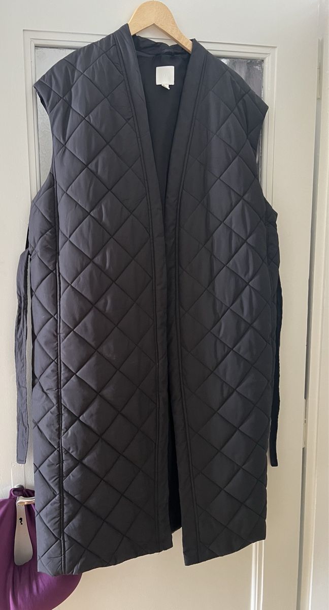 Gilet & Giacche senza maniche: Schwarze Weste von H&M Gr.M – Usato da Lausanne venduto da x_g_768c