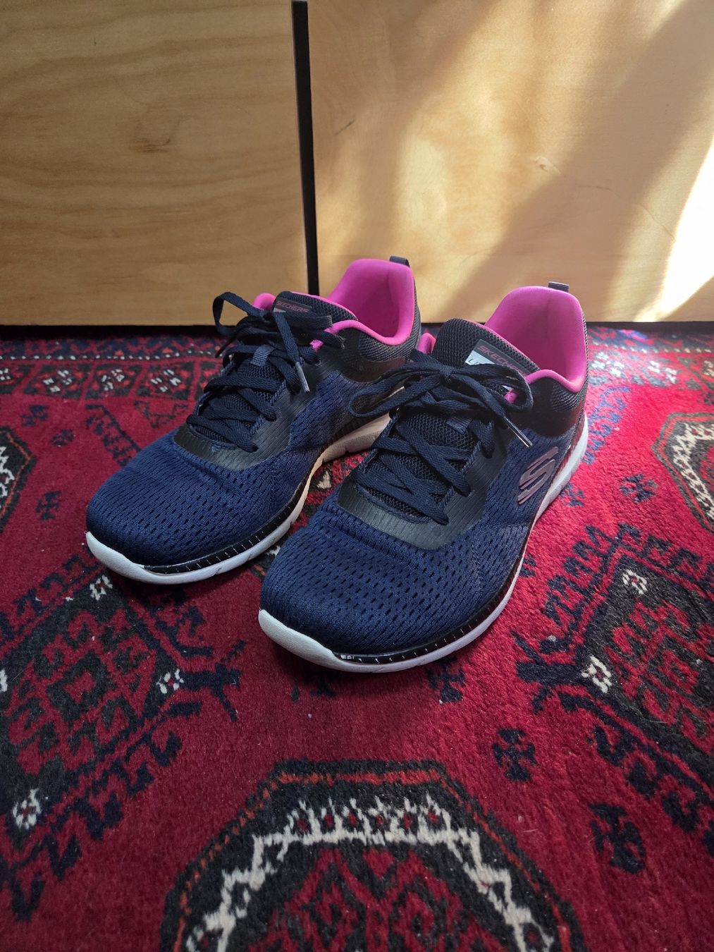 Skechers Scarpe da donna: Skechers Graceful Get Connected - Blu e Rosa - Taglia 40 – Usato da Rancate venduto da Danijjj3