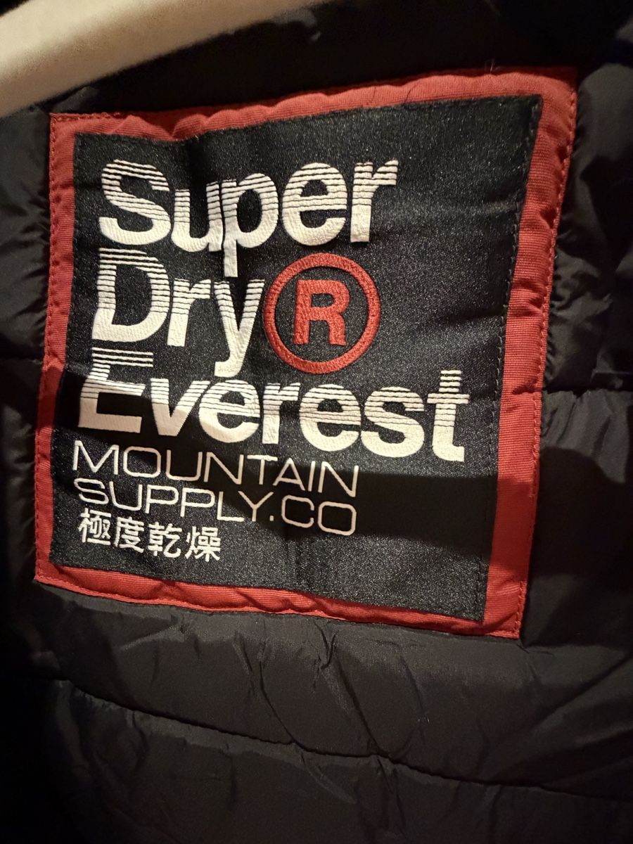 Superdry Cappotti: Superdry Everest Winterjacke, Rot – Usato da Ulisbach venduto da joelsj 2