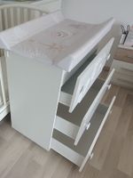 Wickelkommode Pali weiss mit drei Schubladen Motiv Bär