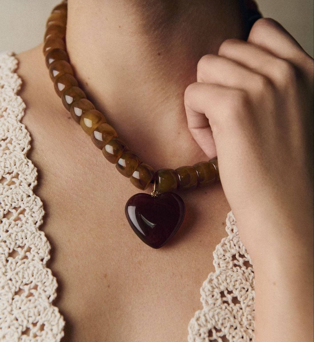 Sezane Catenine: Collier SÉZANE perles cœur – Nuovo (secondo la descrizione) da Vernier venduto da citronelle01 2