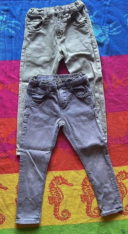 Pantaloni: 2 Jeans Gr. 110 – Usato da Gsteigwiler venduto da mischu20