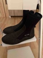 Bare neoprene diving boots black used condition