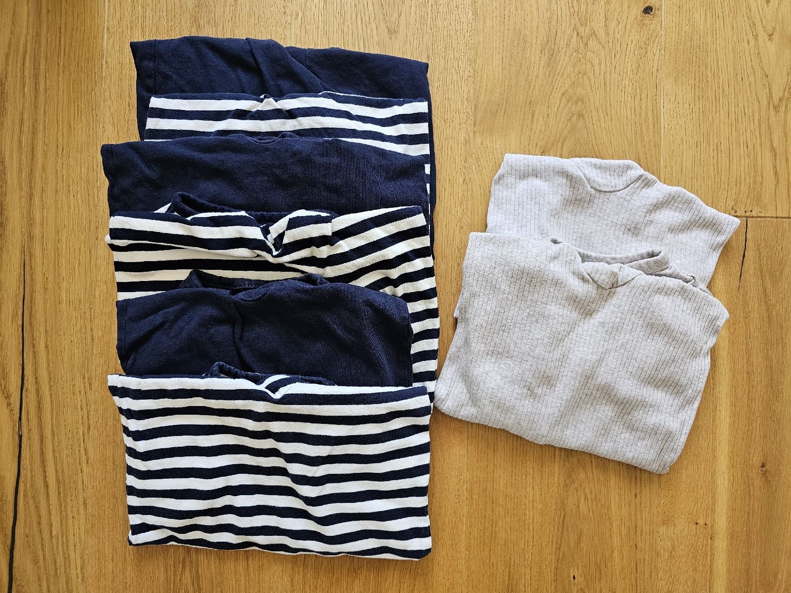 H&M Lotti & Set di vestiti: Kleiderpaket (Pyjamas) – Usato da Basel venduto da vel_w2tr