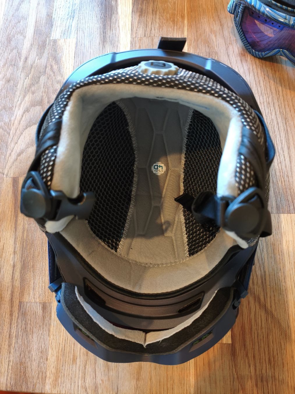 Salomon Caschi: Ski Helmet Salomon Icon Size L Good Condition – Usato da Zürich venduto da yul_7ccq