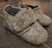 Hausschuhe Wheat Wolle grau Grösse 22 sehr guter Zustand