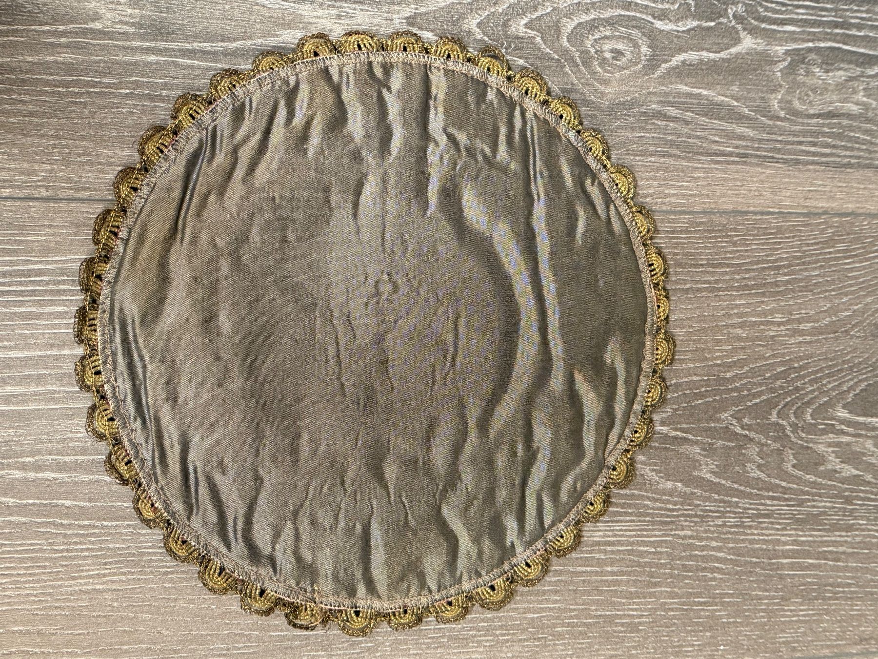 Tutte le decorazioni: 3 Set Handarbeit Tischdeckchen Samt Zierdeckchen – Usato da Itingen venduto da uhu777 3