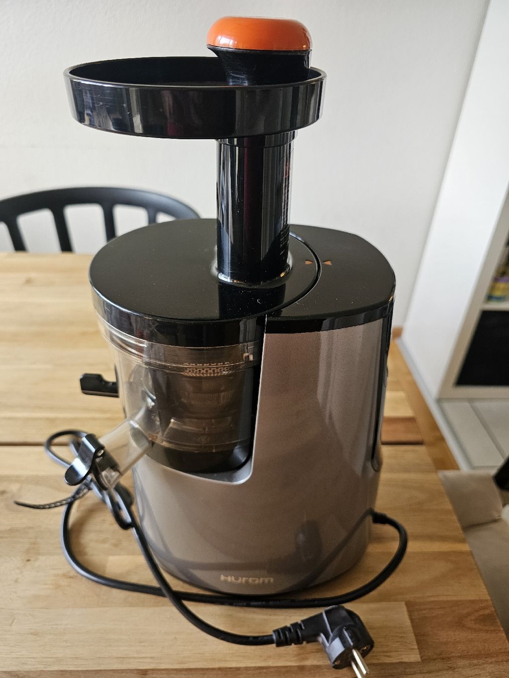 Hurom Appareils de cuisine: HUROM Slow juicer – D'occasion à Muttenz par nic_9xxk