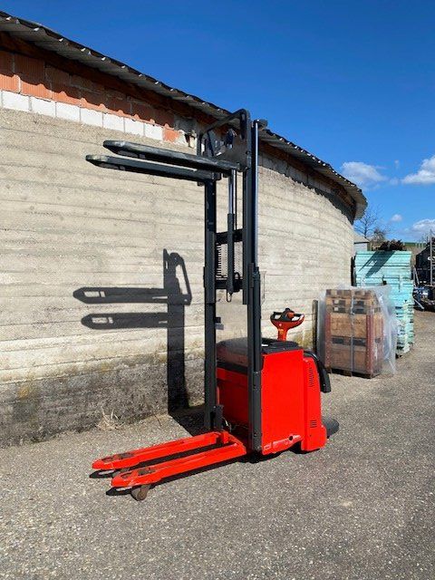 Linde Carrelli elevatori e a forche: Linde Deichselstapler/Ameise L12L – Usato da Laufen venduto da VERARMUS11