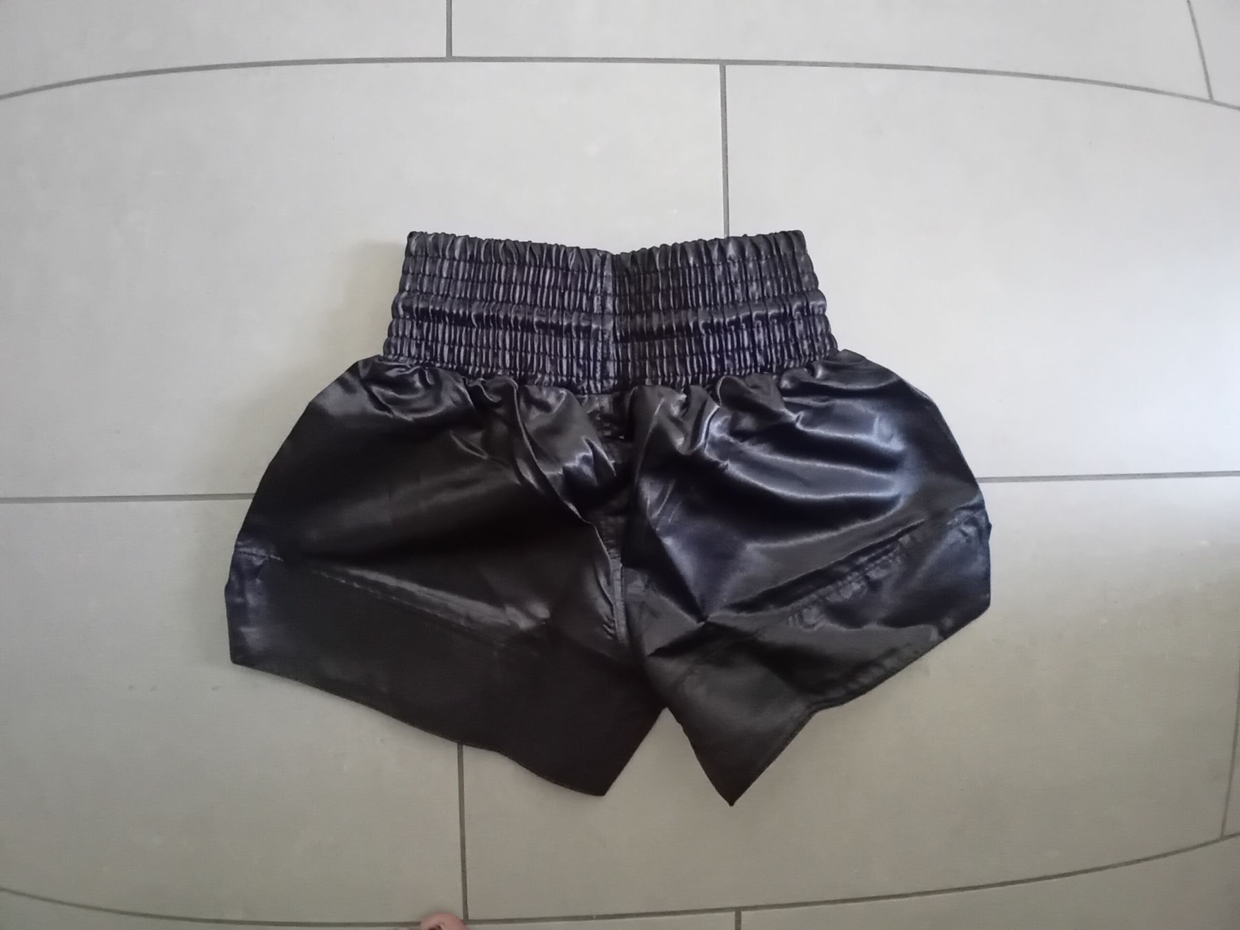 Pantaloni: FUJIMAE Muay Thai Short (M) – Nuovo e nell'imballaggio originale da Bulle venduto da apple78 1