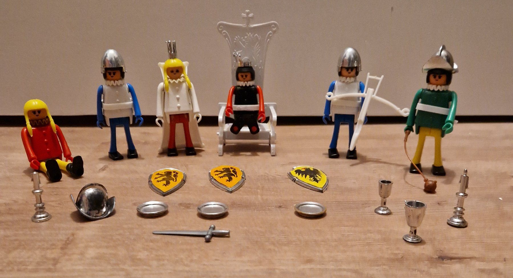 Giocattoli: Play Big Ritter- Figuren mit Zubehör – Usato da Aarau venduto da Vintage1969