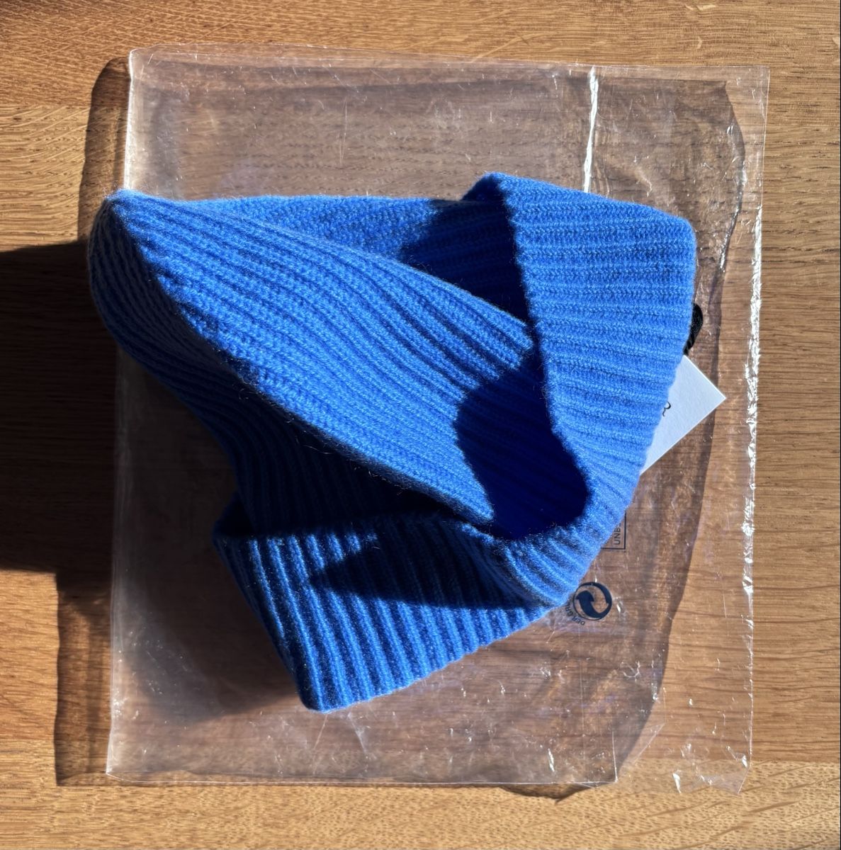 Copricapi, berretti & cappellini: MEYER KNITWEAR & EINZIGART cashmere beanie – Nuovo e nell'imballaggio originale da Kilchberg ZH venduto da ben_pc68 8