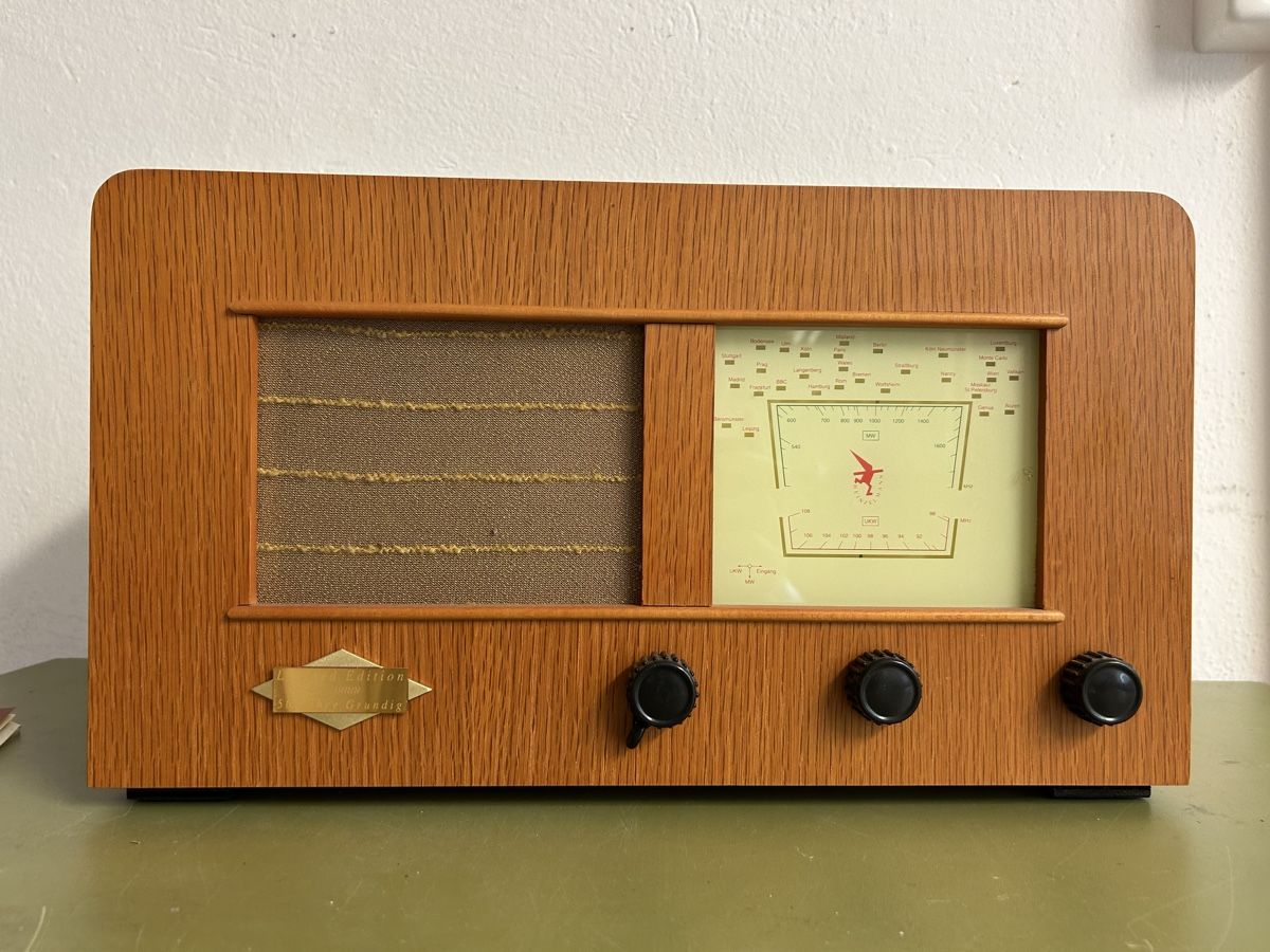 Grundig Radio: Grundig Heinzelmann Nachbau, – Usato da Riehen venduto da teagarden