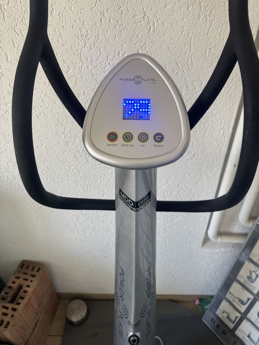 Power Plate Hometrainer: Powerplate my3 – Usato da St. Margrethen SG venduto da taf_alb 6