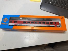 Roco 44228A EW IV Speisewagen WR 50 85 88-73 000-4 mit DC