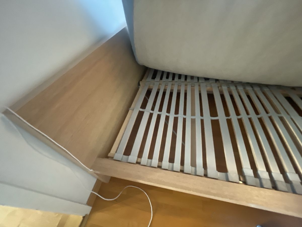 Ikea Letti: Bett mit Lattenrost – Usato da Zürich venduto da Ver_nnx7 1