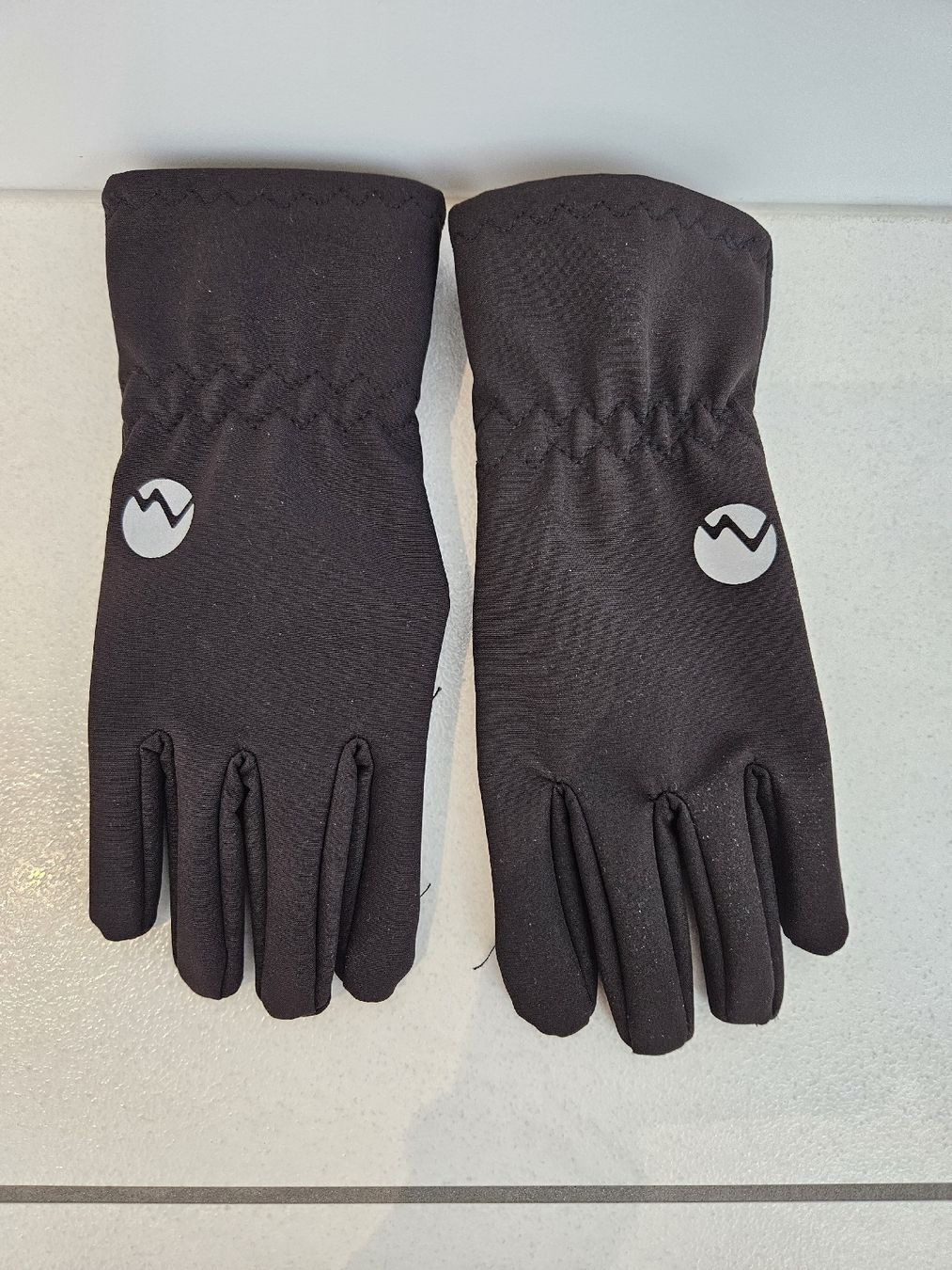 Guanti & manicotti: Winterhandschuhe schwarz Grösse S neuwertig – Nuovo e nell'imballaggio originale da Oftringen venduto da Mrg3