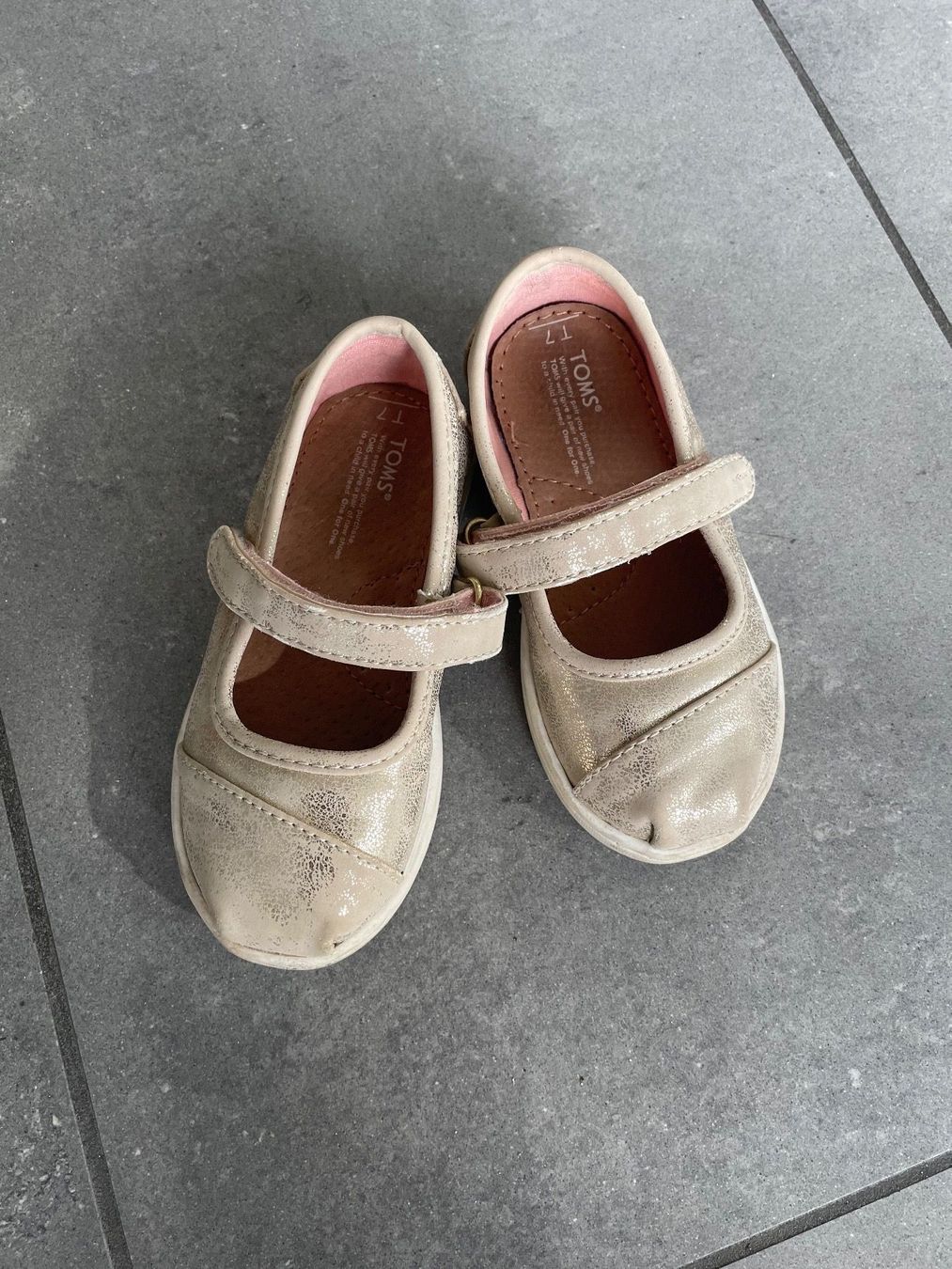 Toms Scarpe per ragazze: Ballerinas von Toms – Usato da Steffisburg venduto da elle013