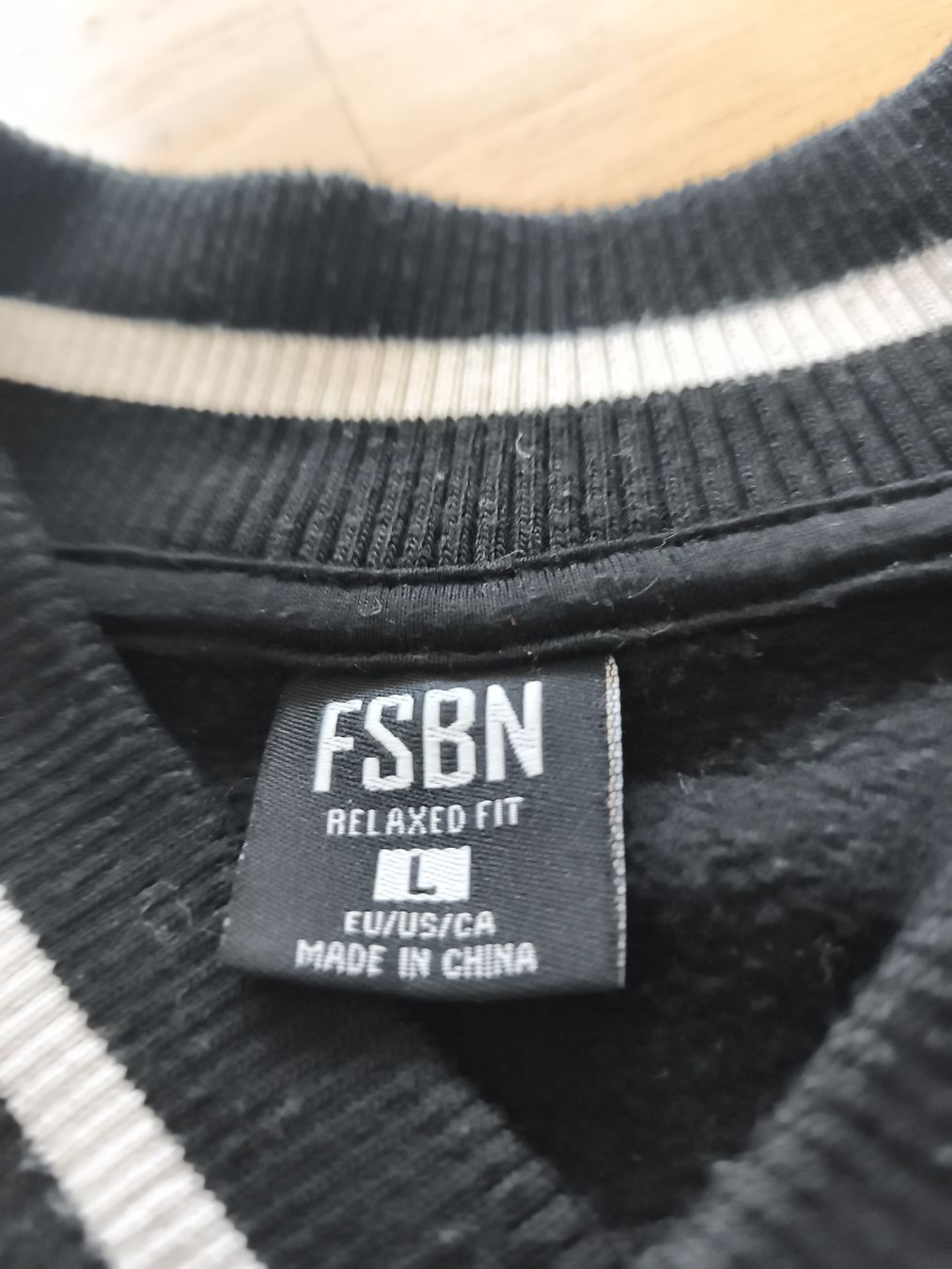 Jacken: College Jacke, Grösse L, Schwarz/Weiss – Gebraucht aus Oberurnen von Schneidi79 4