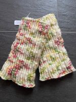 HANDGESTRICKTE PULSWÄRMER / HANDSTULPEN AUS WOLLE